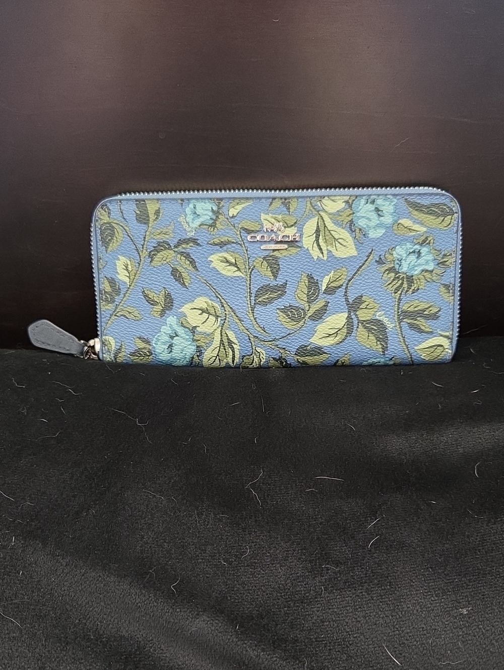Coach Accordion Zip Wallet in Sleeping Rose Print - Slate Blue Floral
